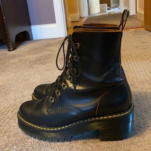 De martens Leona black platform boots 9